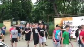 Kibice Rakowa Częstochowa w proteście przeciwko LGBT pod Jasną Górą (17.06.2019 r.)