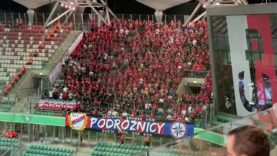 Legia Warszawa – Raków Częstochowa. Kibice z Częstochowy na trybunie. (01.09.2019)